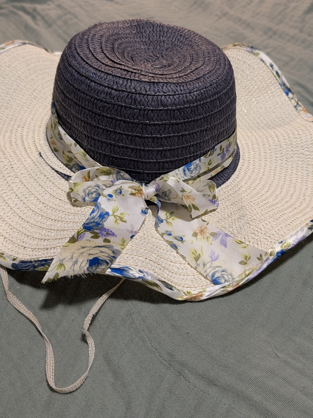 Cottagecore Women’s Two-Tone Wide Brim Sun Hat Floral Ribbon Floral Romantic